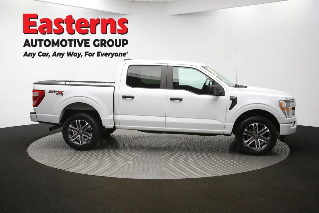 Used 2021 White Ford XL image 46