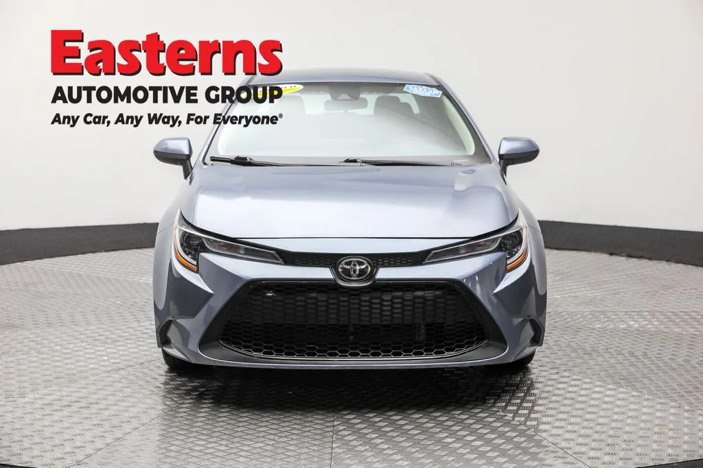 Used 2022 Gray Toyota LE image 2