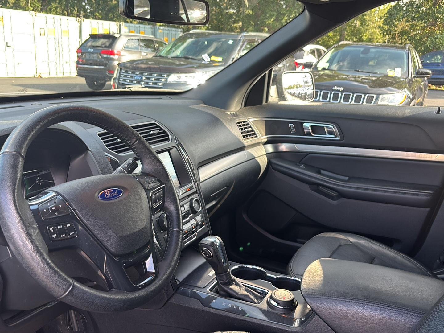 Used 2018 Shadow Black Ford XLT image 15