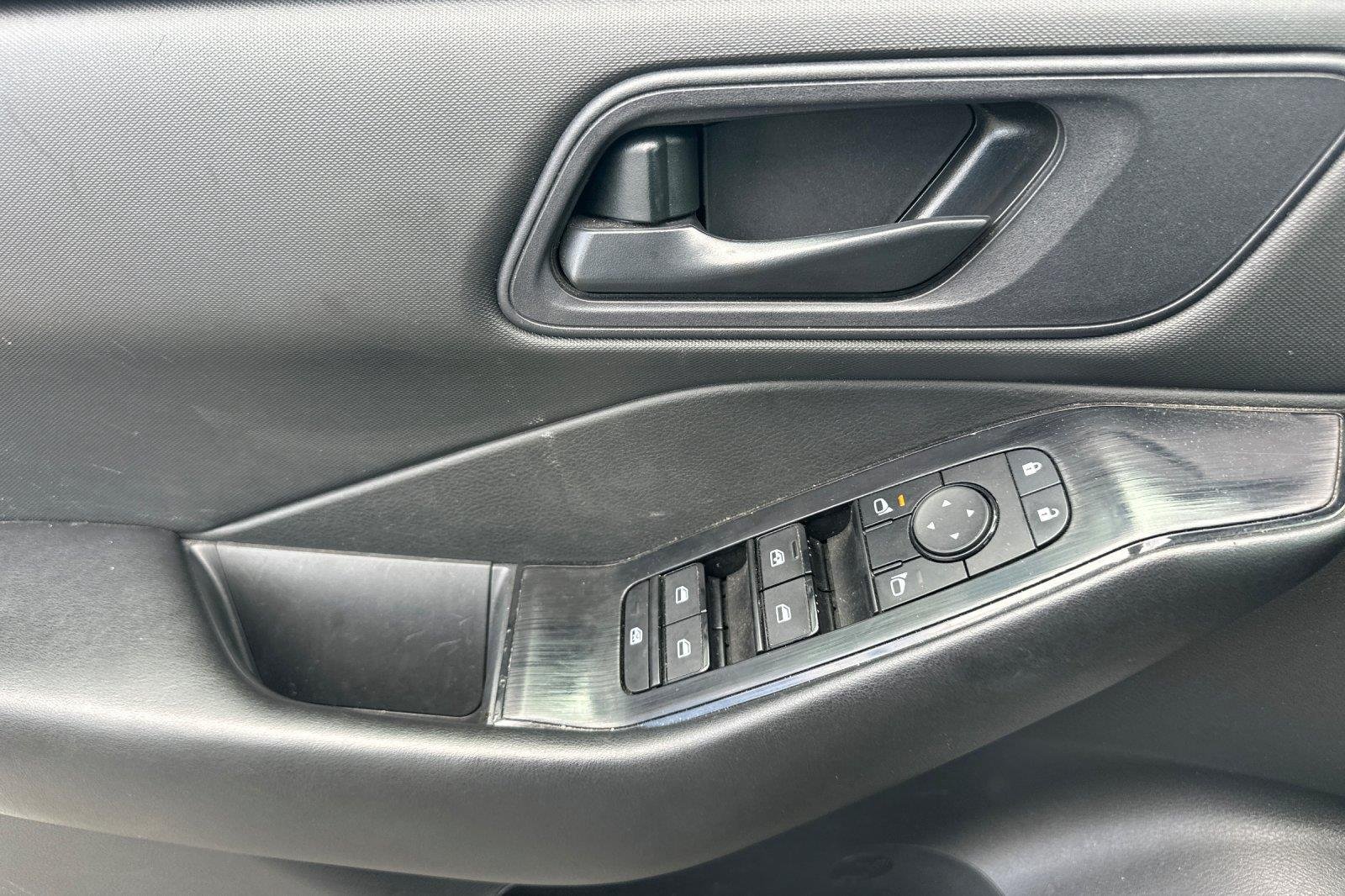 Used 2024 Brilliant Silver Metallic Nissan S image 11