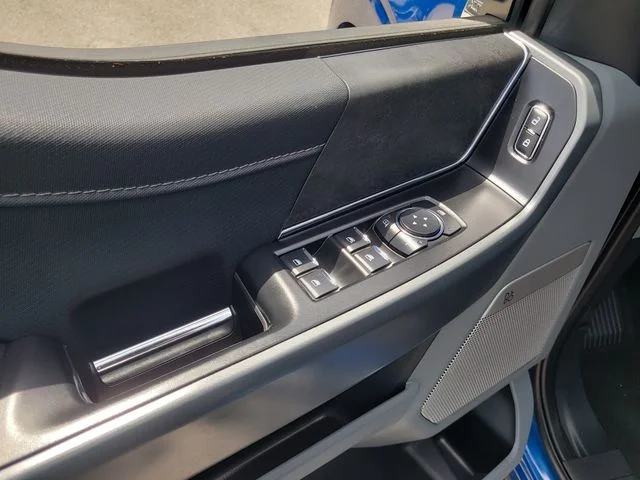 Used 2024 Blue Ford XLT image 18
