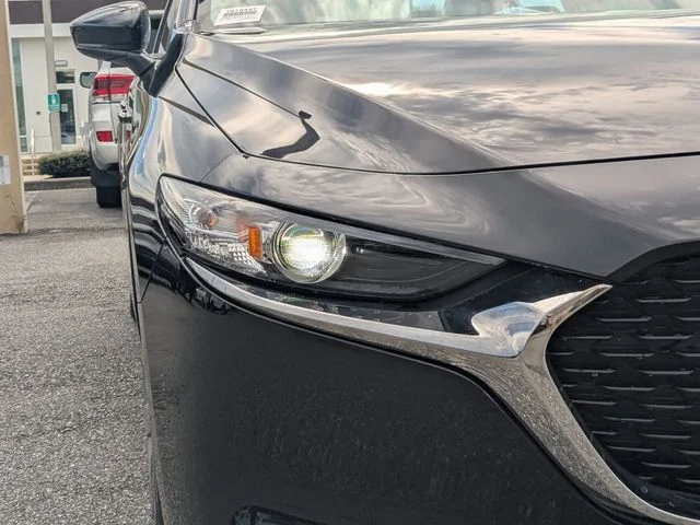 Certified Used 2024 Jet Black Mazda 2.5 S Preferred Package Base image 9