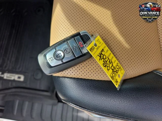 Used 2023 White Ford Lariat image 28