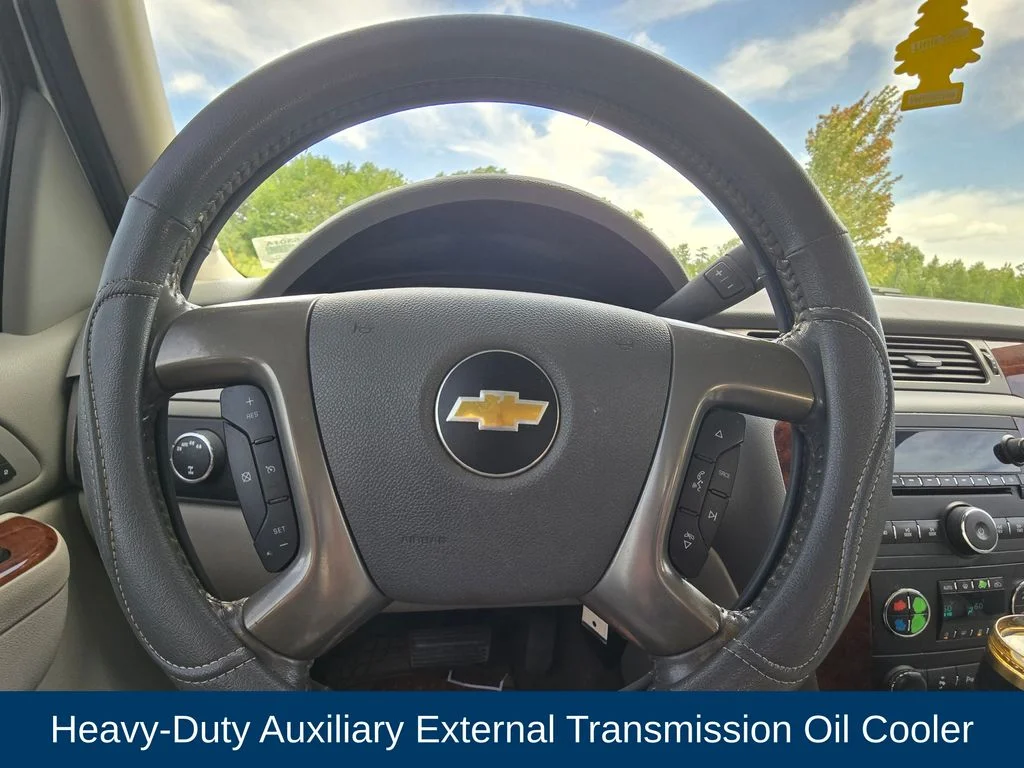 Used 2013 Silver Chevrolet LTZ image 27