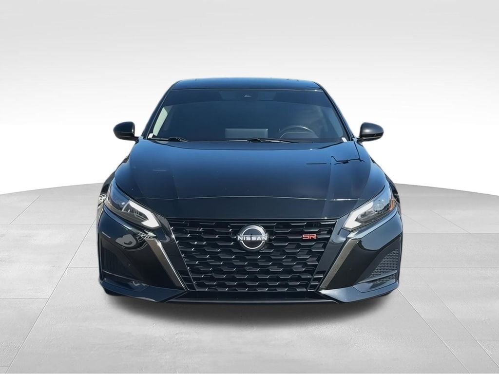 Used 2023 Black Nissan 2.5 SR image 3