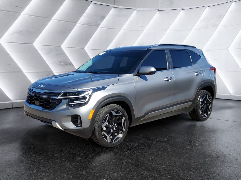 Certified Used 2024 Gray Kia SX image 3