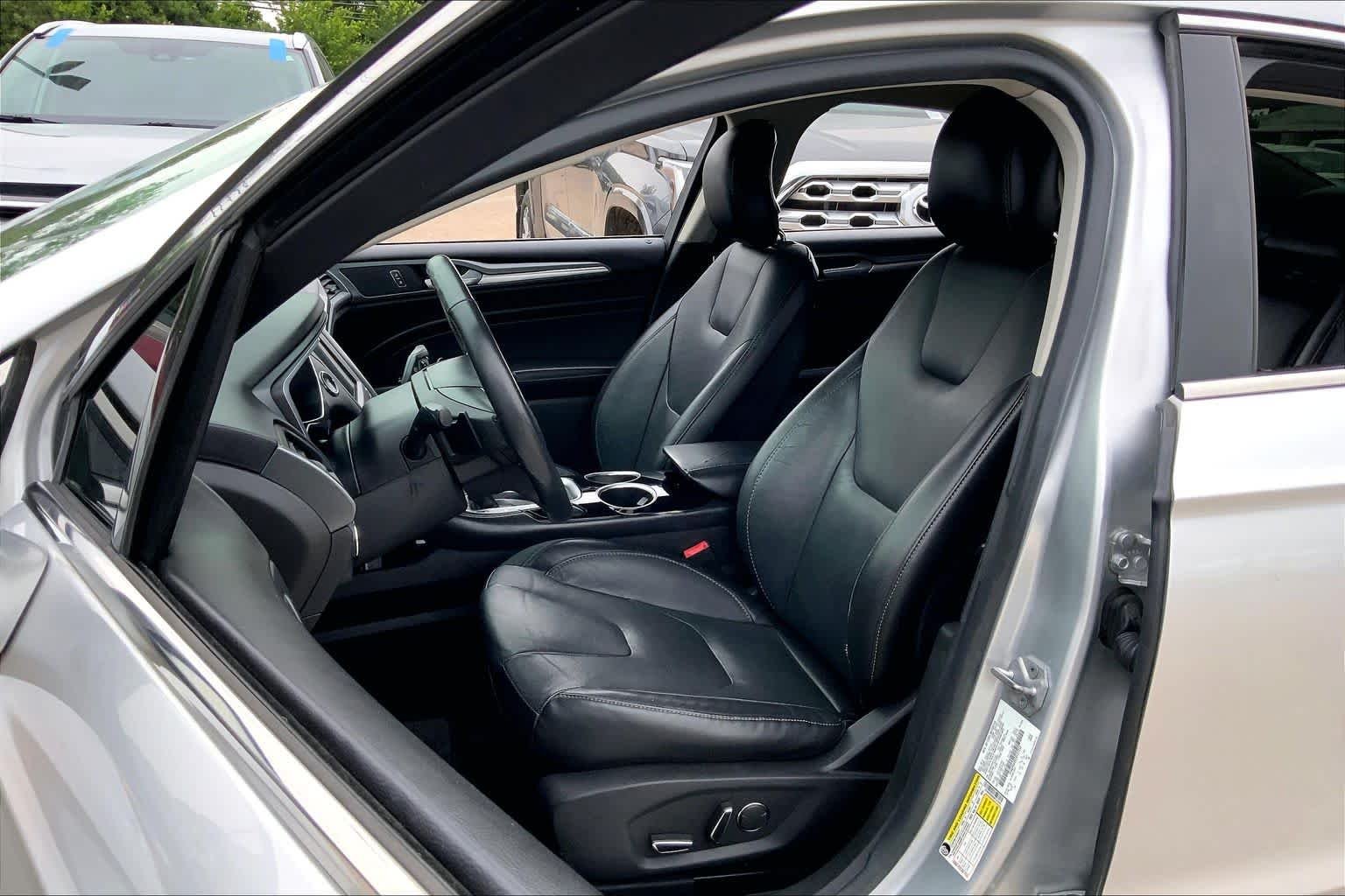 Used 2014 Ingot Silver Metallic Ford Titanium image 8