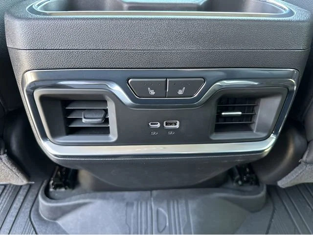 2026 GMC Sierra 1500 SLT - Photo 14