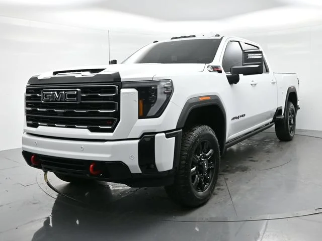 Used 2026 Summit White GMC AT4 image 3