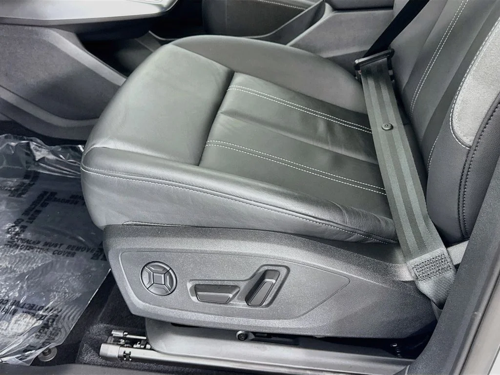 Used 2024 White Audi Premium Plus image 20