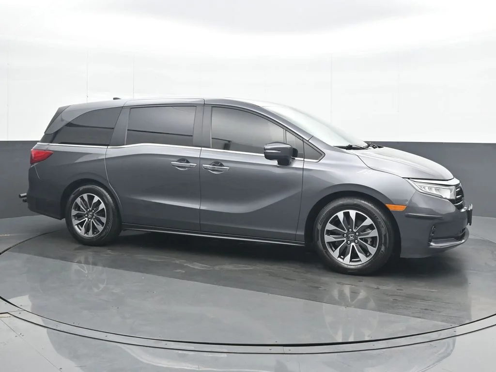 Used 2023  Honda EX-L image 8