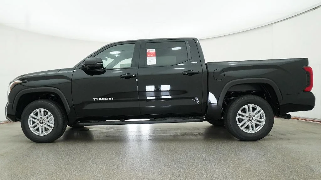 New 2026 Midnight Black Metallic Toyota SR5 image 46