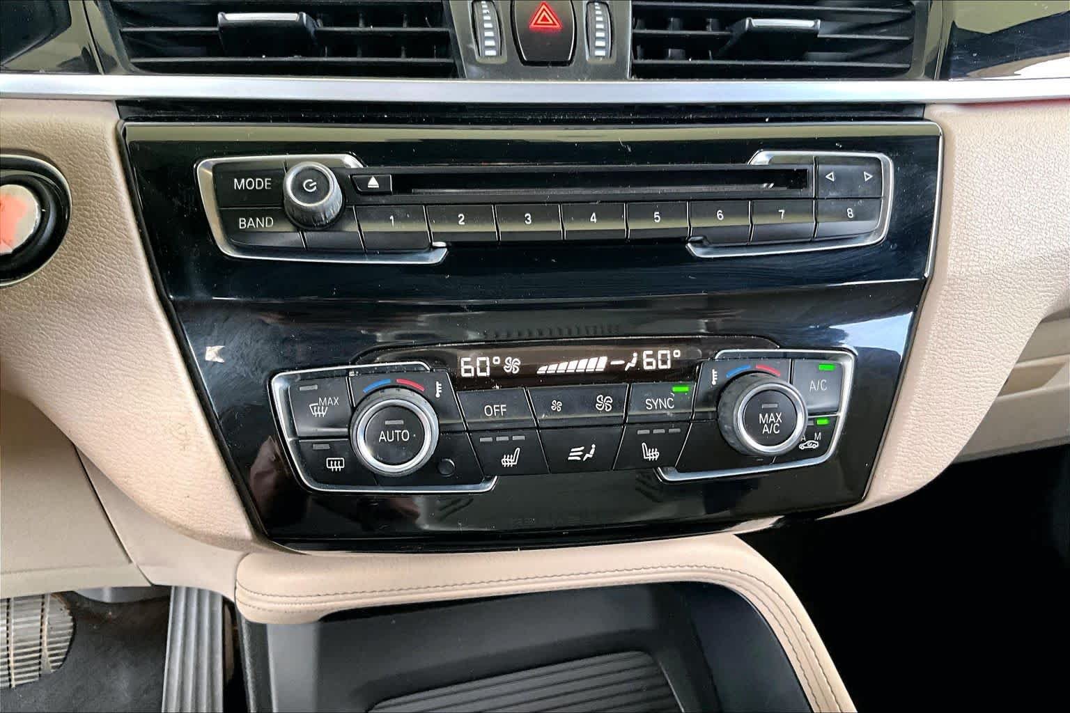 Used 2018 Mediterranean Blue Metallic BMW xDrive28i image 33