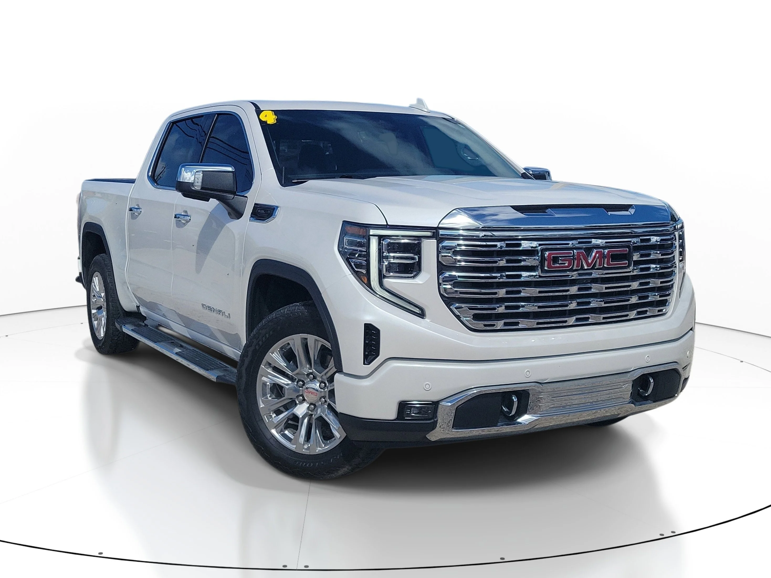 2024 GMC Sierra 4WD Crew Cab Short Box Denali's photo