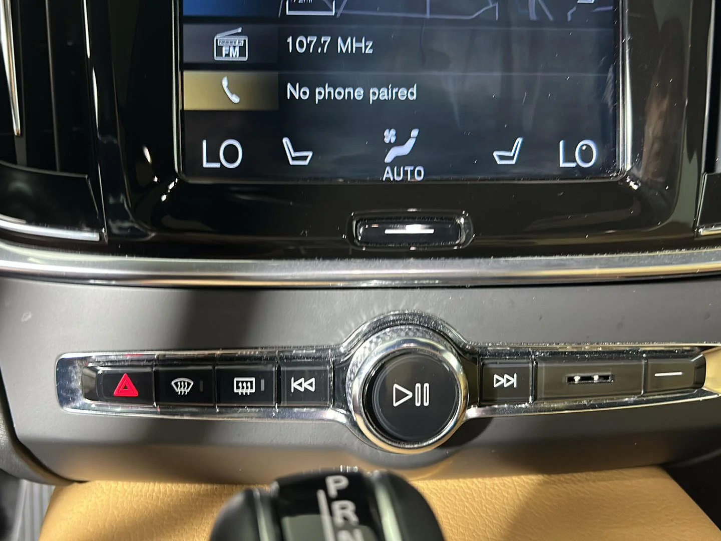 Used 2019 Denim Blue Metallic Volvo T5 image 21