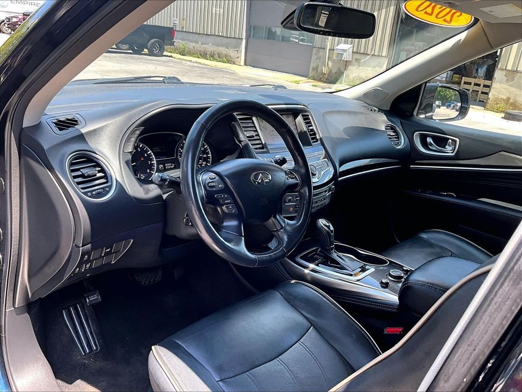 Used 2020 Hermosa Blue INFINITI LUXE image 8