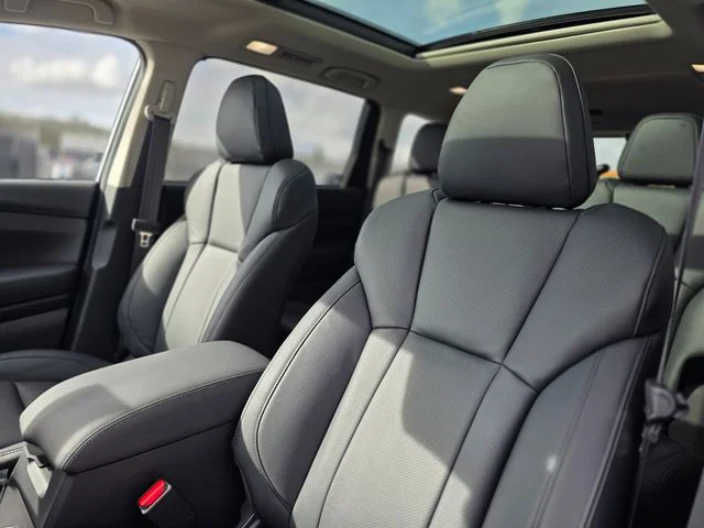 New 2026 ICE SILVER METALLIC Subaru Touring 7-Passenger image 15