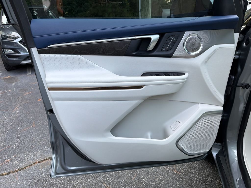 2025 Buick Enclave Avenir - Photo 10