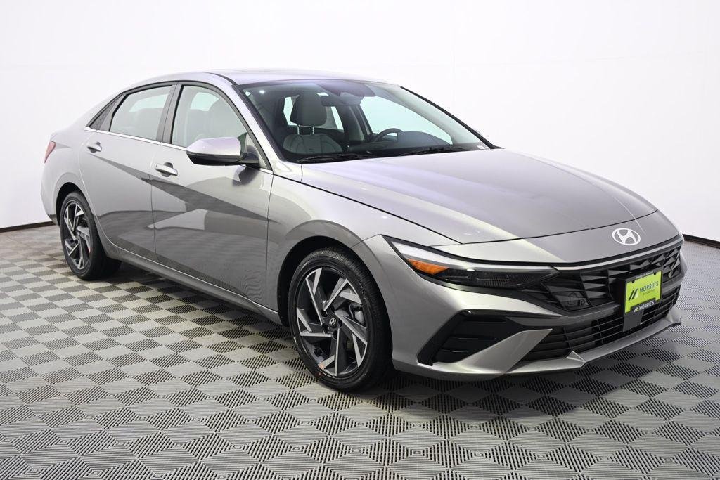 New 2026 Fluid Metal Hyundai Limited image 8