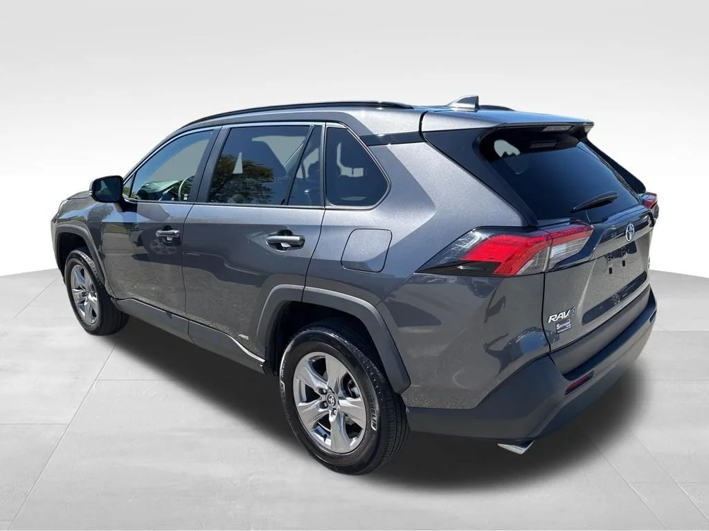 Used 2025 Gray Toyota XLE image 3