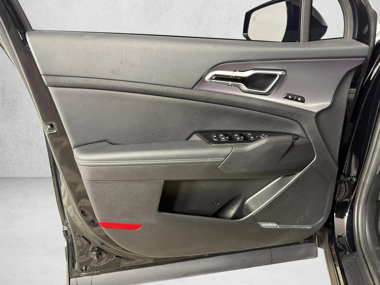 Used 2025 Blue Kia SX image 12