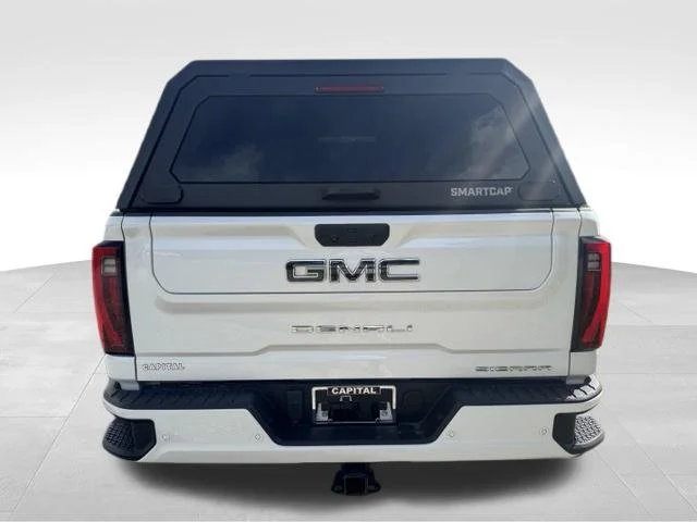 Used 2025 White GMC Denali Ultimate image 6