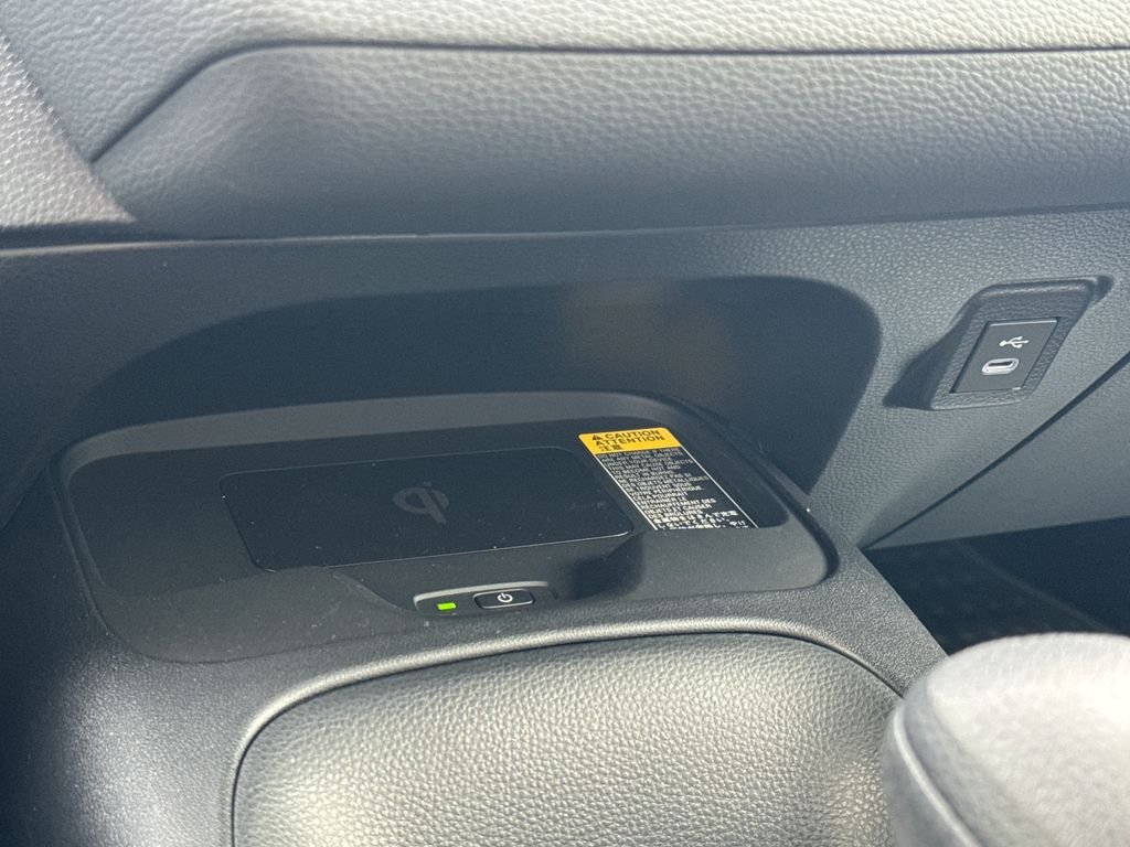 2026 Toyota Corolla LE - Photo 27