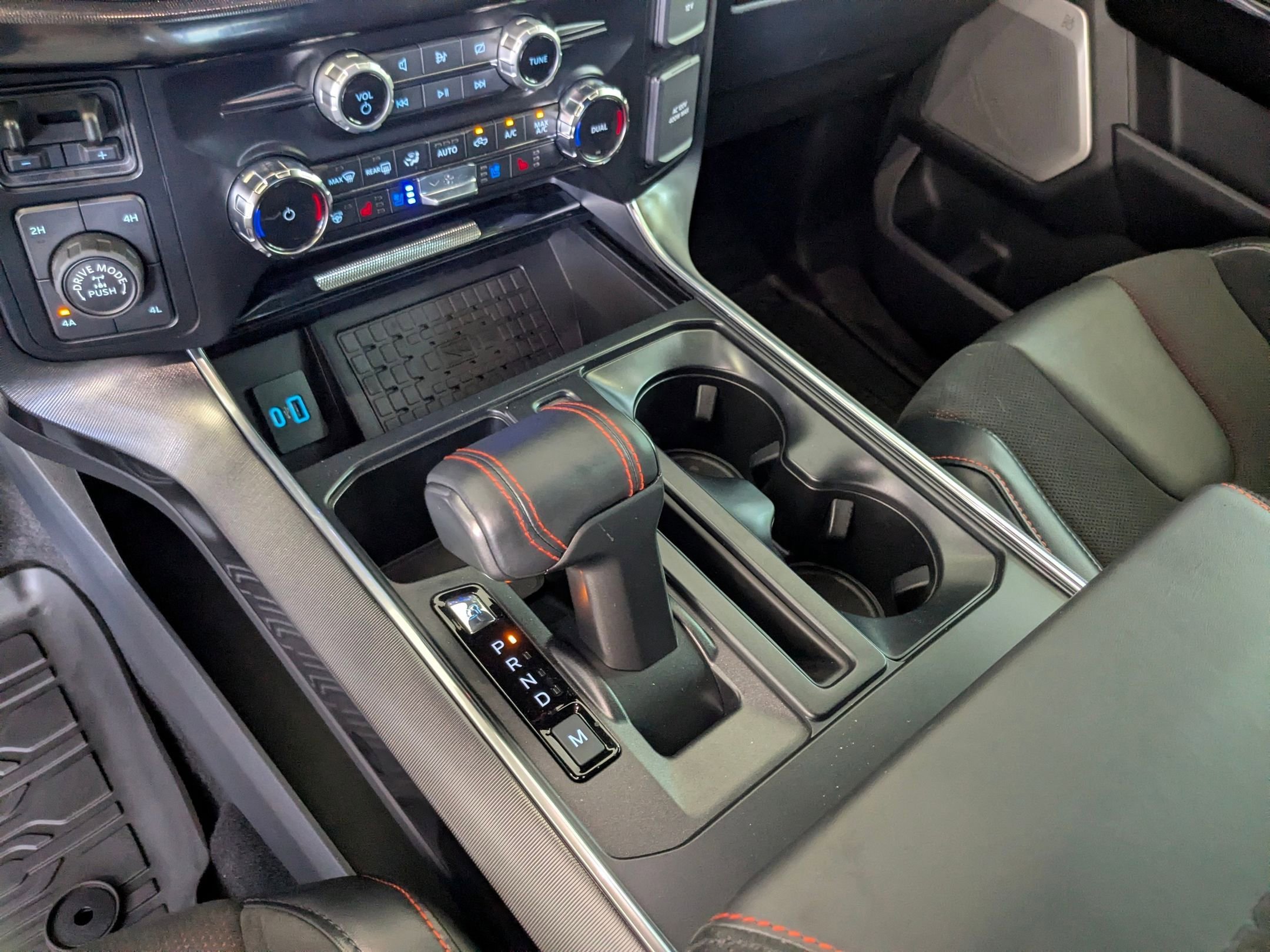 Used 2024 Green Ford Raptor image 20