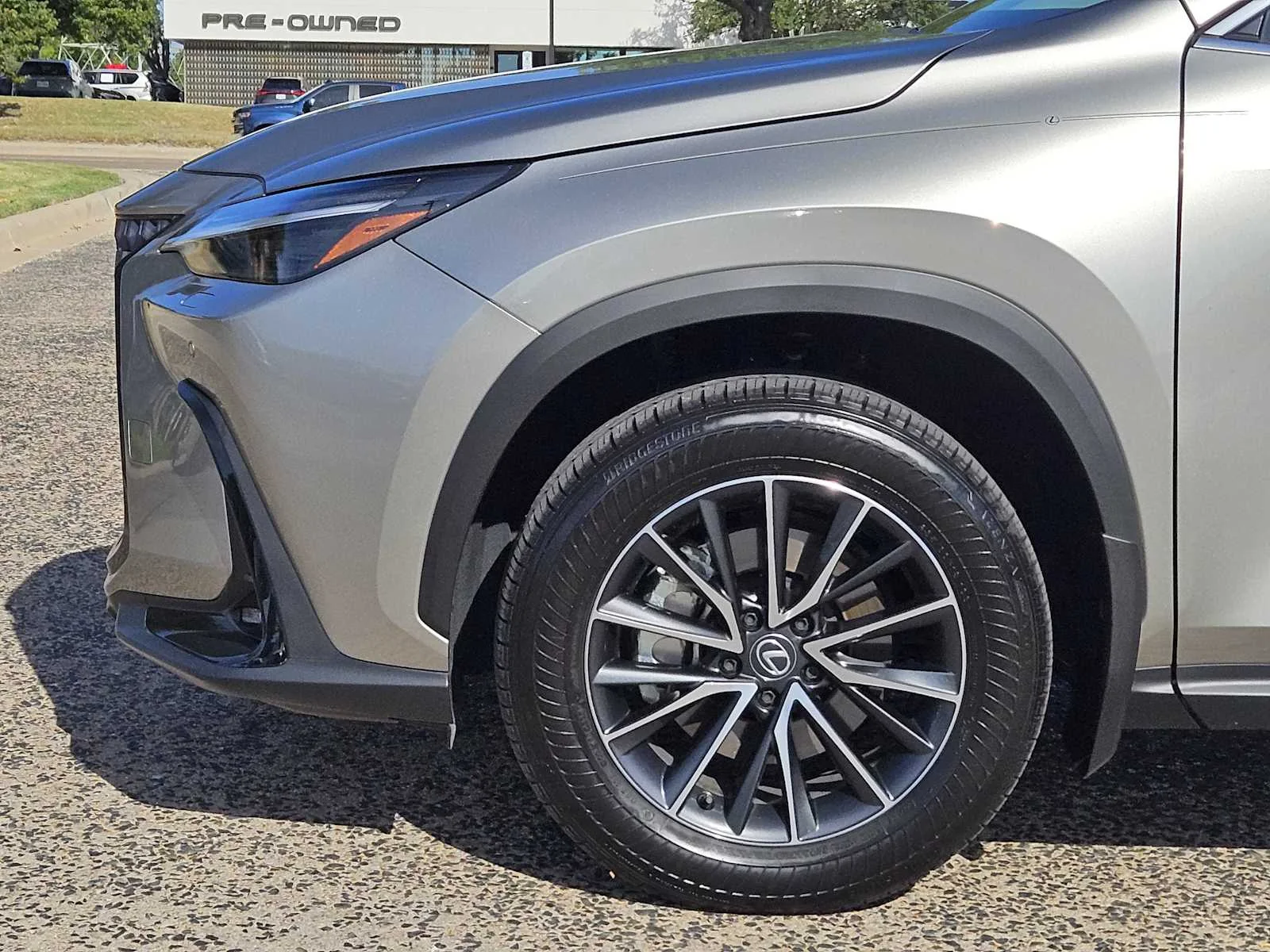 Certified Used 2025 ATOMIC SILVER Lexus Luxury image 5
