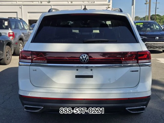 Certified Used 2025 Pure White Volkswagen 2.0T SE W/TECHNOLOGY image 5