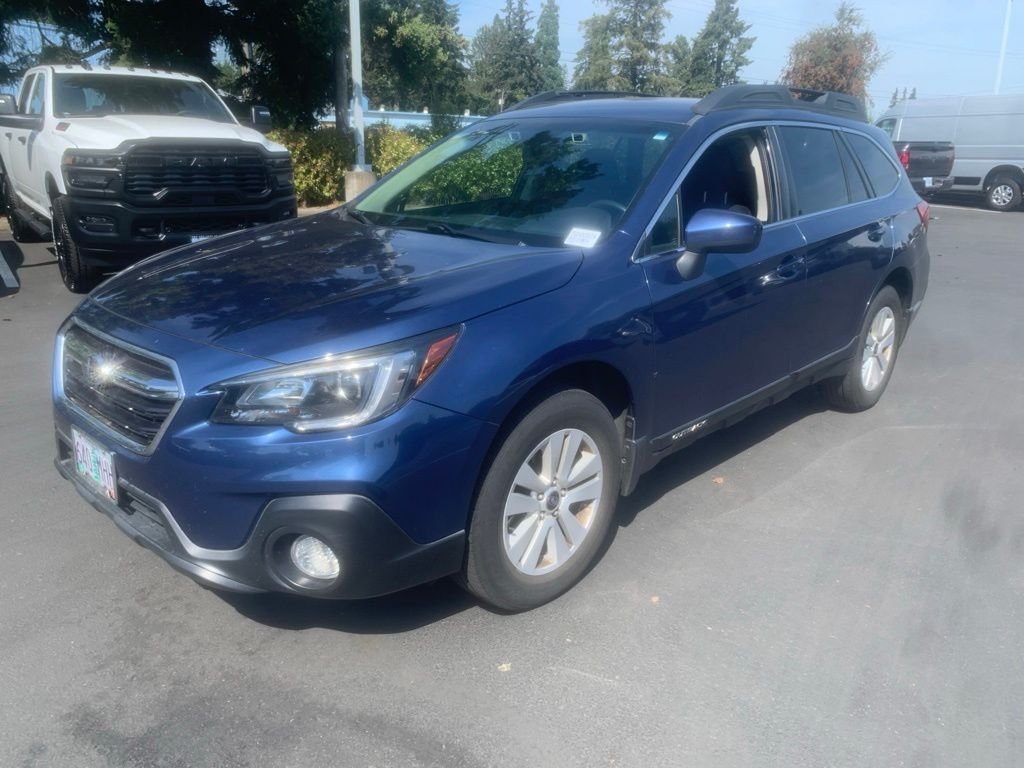Used 2019 Abyss Blue Pearl Subaru 2.5i Premium image 1