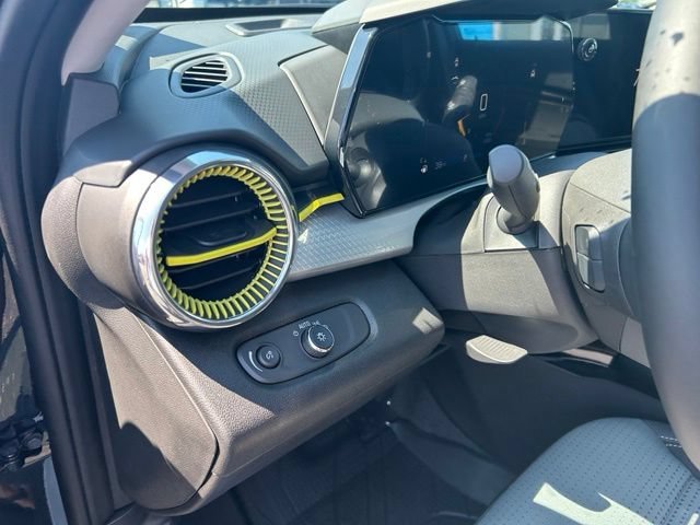 New 2026 Mosaic Black Metallic Chevrolet LT image 11