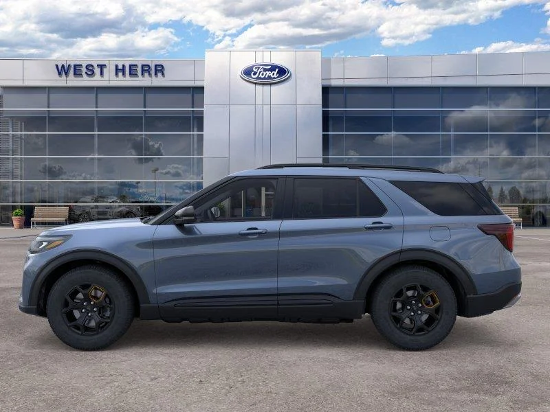 New 2026 Vapor Blue Metallic Ford Tremor® image 4