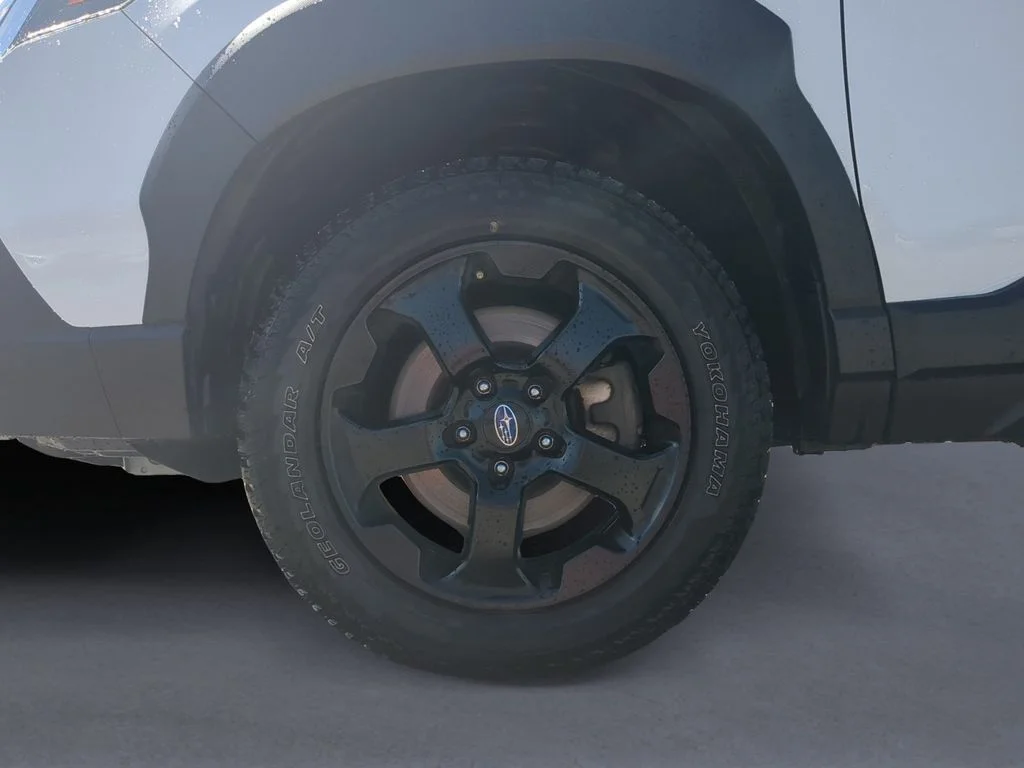 Used 2022 White Subaru Wilderness image 11