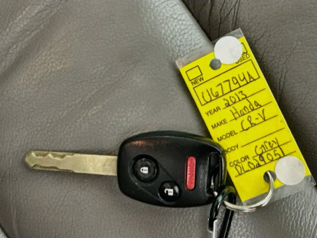 Used 2013 Gray Honda EX-L image 36