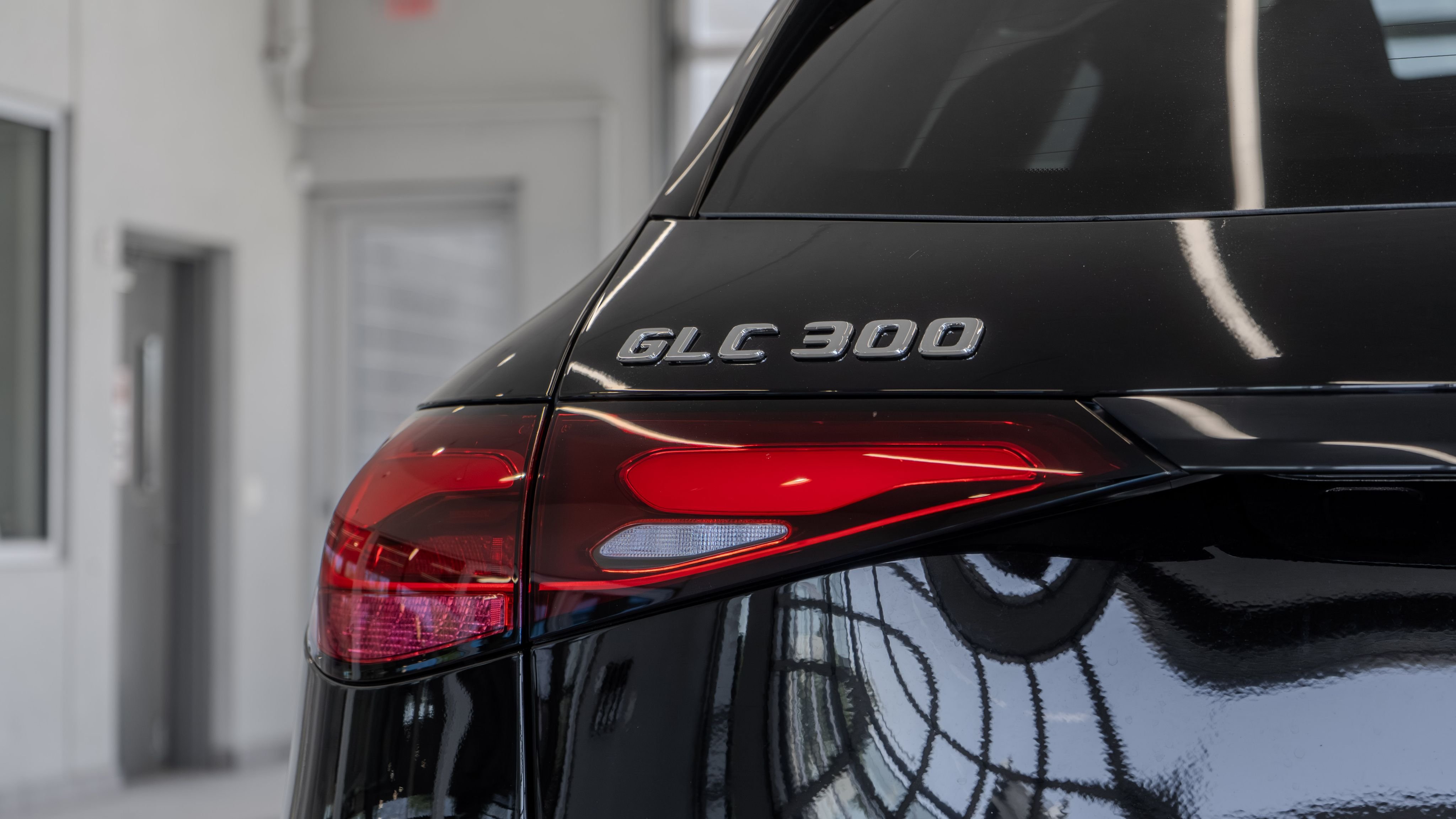 New 2026 Black Mercedes-Benz GLC 300 image 22