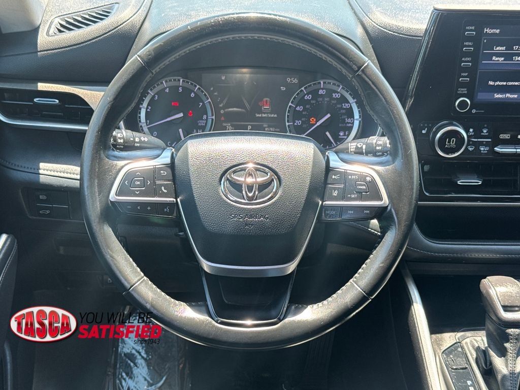 Used 2022 Gray Toyota XLE image 15