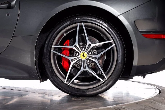 Certified Used 2016 Grigio Silverstone Ferrari T image 19