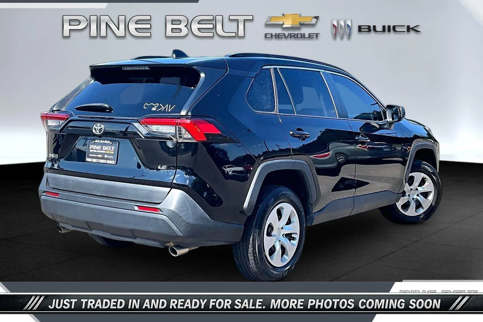 Used 2021 Midnight Black Metallic Toyota LE image 11