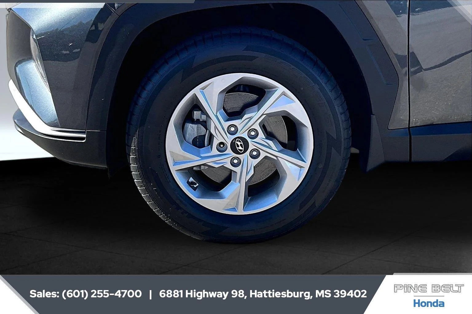 Used 2023 Portofino Gray Hyundai SEL image 7