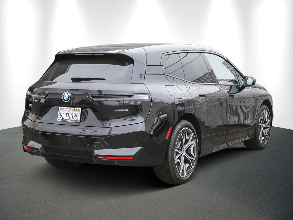 2025 BMW iX 50 - Photo 6