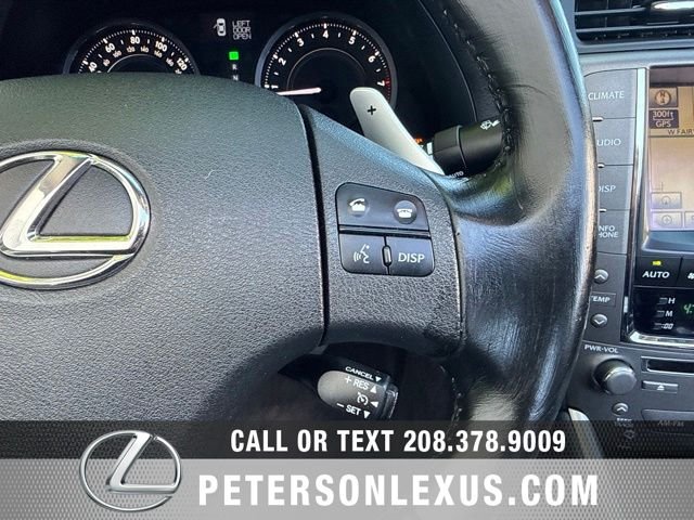 Used 2010 White Lexus Luxury image 25