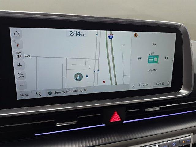 New 2025 Black Hyundai SEL image 25