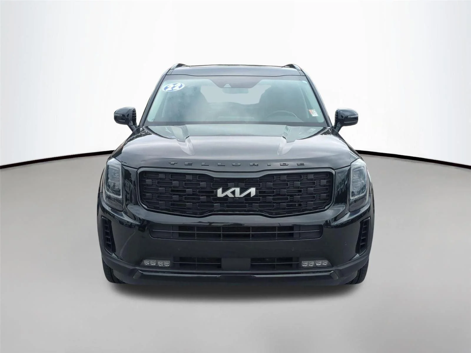 Used 2022 Ebony Black Kia SX image 8