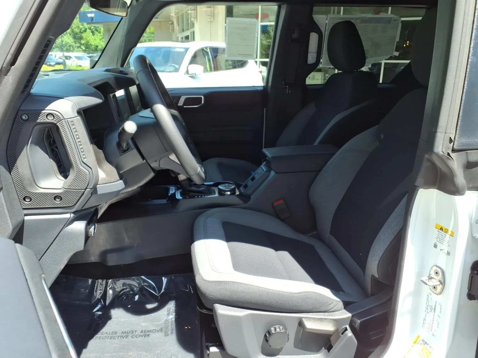 2025 Ford Bronco 4-Door Big Bend - Photo 17