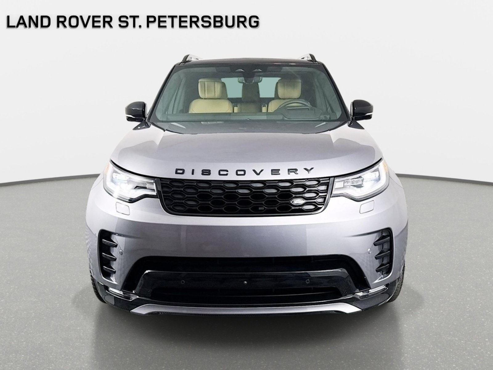 Used 2026 Gray Land Rover Dynamic SE image 2