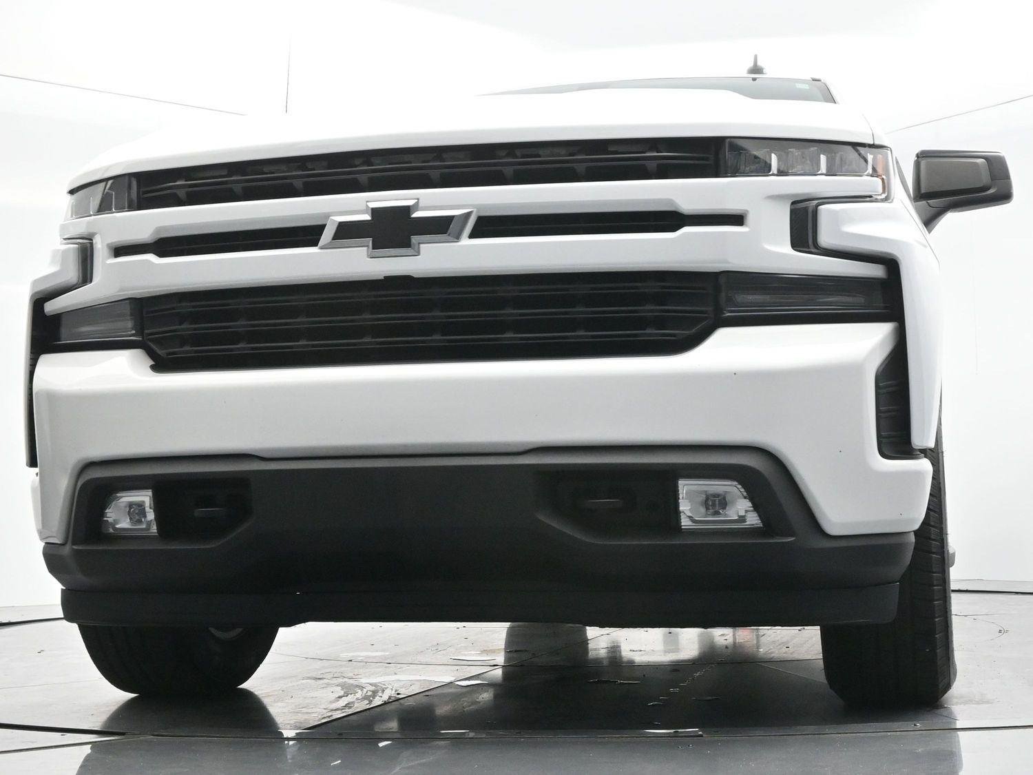 Used 2020 Summit White Chevrolet RST image 48