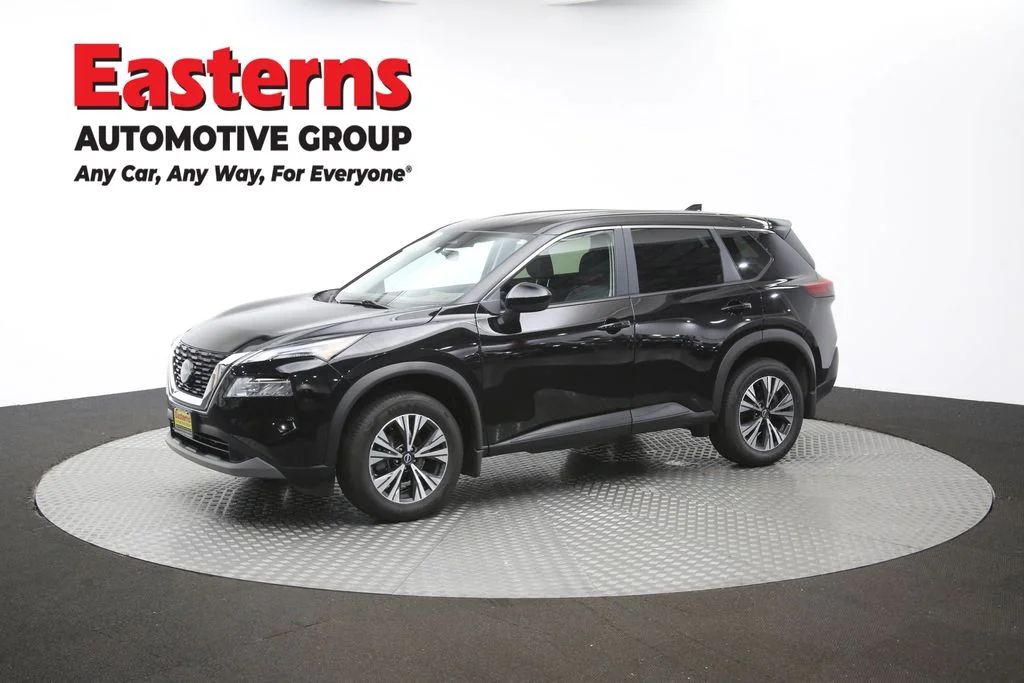 Used 2023 Black Nissan SV image 58