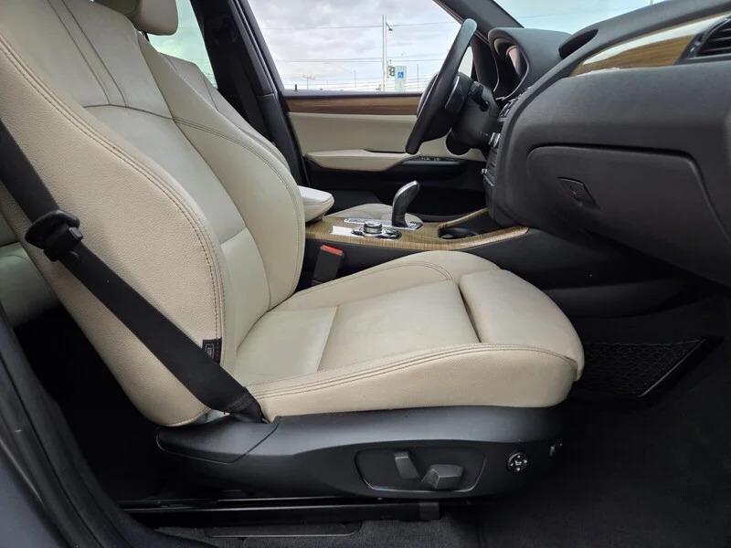 Used 2014 Gray BMW xDrive35i image 12