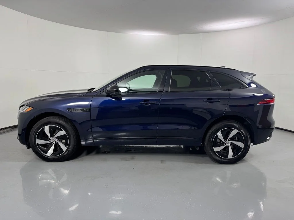 Used 2026 Portofino Blue Metallic Jaguar P250 R-Dynamic S image 10